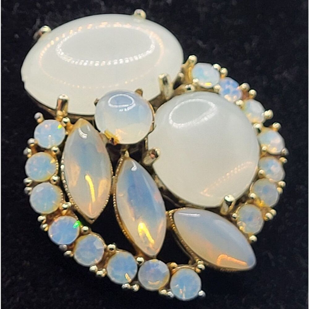 Opalescent Faux Opal White AB Rhinestone Spray Gold Tone BroochPin 2in